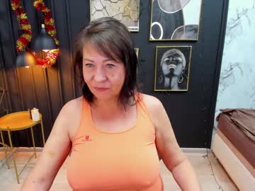 Lindahottie Chaturbate stream image from December 27, 2024