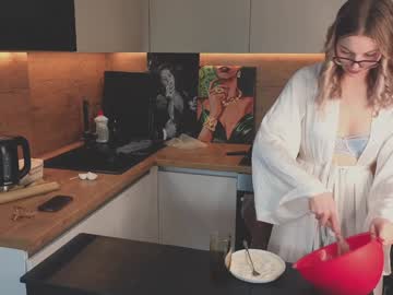 Lizasensual Chaturbate stream image from December 27, 2024