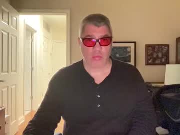 Showmet Chaturbate stream image from December 27, 2024