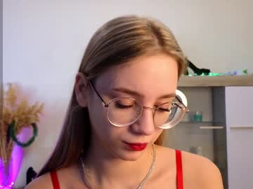 Beatrixcrull stream image from December 27, 2024