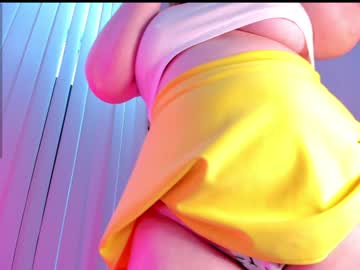 Debbiewood Chaturbate stream image from December 27, 2024