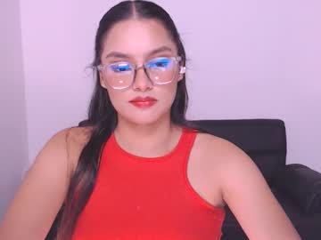 Eve_Rox18 Chaturbate stream image from December 27, 2024
