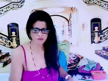 Indianallure Chaturbate stream image from December 27, 2024