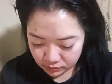 Izettloves Chaturbate stream image from December 27, 2024