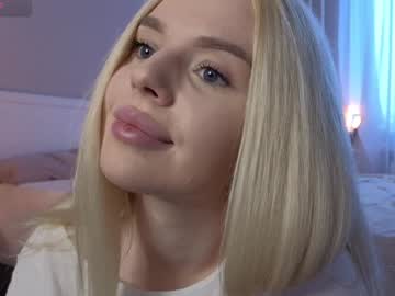 Juliacontrol Chaturbate stream image from December 27, 2024