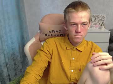 Timmy7topcut Chaturbate stream image from December 27, 2024