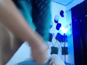 Tinny_Blonde Chaturbate stream image from December 27, 2024
