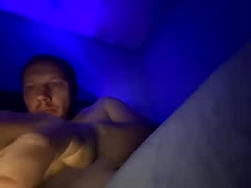 Deznuts130 Chaturbate stream image from December 27, 2024