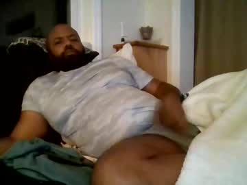 Eddiejonez Chaturbate stream image from December 27, 2024