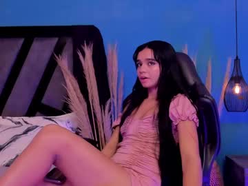 Julietrous Chaturbate stream image from December 27, 2024