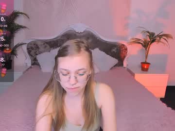 Layriantavee Chaturbate stream image from December 27, 2024