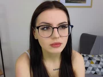 Mary__Jenkinss Chaturbate stream image from December 27, 2024