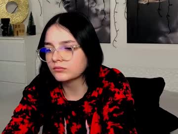 Noreenkay Chaturbate stream image from December 27, 2024
