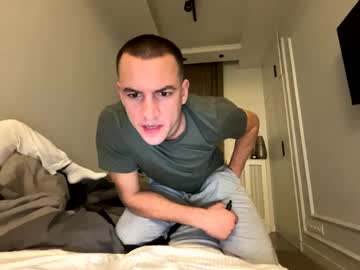 Somebodyfromheaven Chaturbate stream image from December 27, 2024