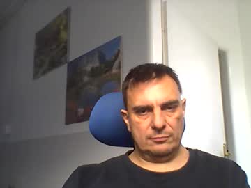 2025eyesforyou Chaturbate stream image from December 27, 2024