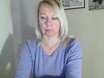 Forever_Smilex Chaturbate stream image from December 27, 2024