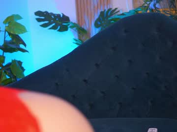 Lesaismore Chaturbate stream image from December 27, 2024