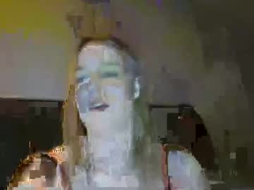 Lovetubewithyou Chaturbate stream image from December 27, 2024
