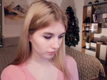 Something_Beatiful Chaturbate stream image from December 27, 2024