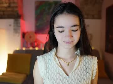 Gia_Paige18 Chaturbate stream image from December 27, 2024