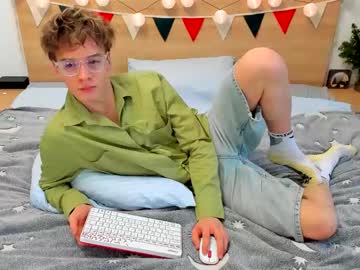 Lanny_Fandi Chaturbate stream image from December 27, 2024
