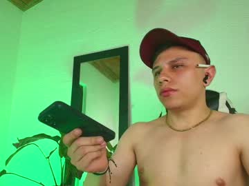 Peter_Mike Chaturbate stream image from December 27, 2024