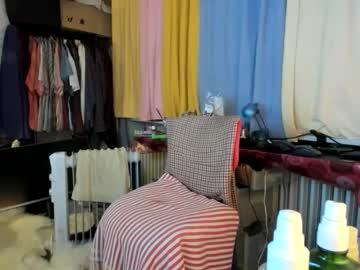 Tittkiss Chaturbate stream image from December 27, 2024