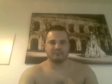 Guigui12520 Chaturbate stream image from December 27, 2024