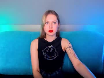 Reginasmart Chaturbate stream image from December 27, 2024