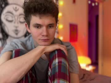Di_N_Alex Chaturbate stream image from December 27, 2024