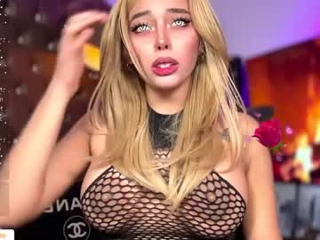 Ms_Bellagauxx Chaturbate stream image from December 27, 2024