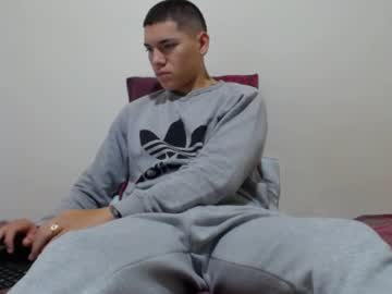 Thiago_Hot_Boy Chaturbate stream image from December 27, 2024
