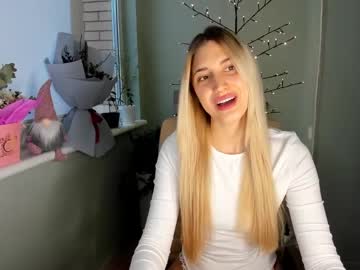 Yours_Sonya Chaturbate stream image from December 27, 2024