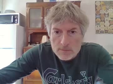 22esserre Chaturbate stream image from December 27, 2024