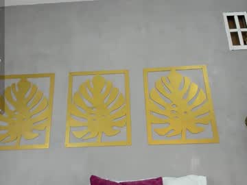 Sara_Castro24 Chaturbate stream image from December 27, 2024