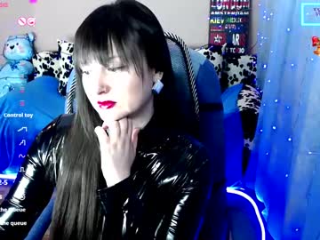Sweetsunnymila Chaturbate stream image from December 27, 2024