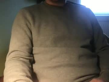 Utterfenton Chaturbate stream image from December 27, 2024