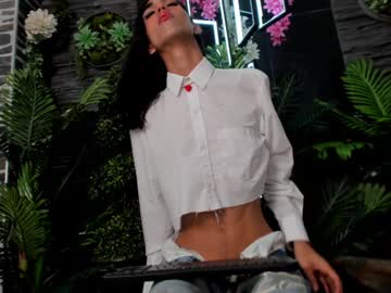 Eva_Coluccy Chaturbate stream image from December 27, 2024