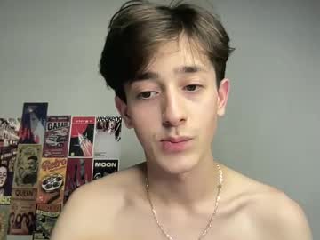 Softboy3131 Chaturbate stream image from December 27, 2024