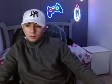 Anonimousmax_ Chaturbate stream image from December 27, 2024