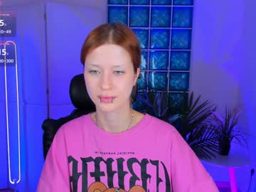 Cozyeve Chaturbate stream image from December 27, 2024