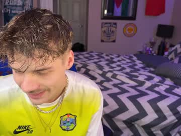 Kjpeace Chaturbate stream image from December 27, 2024