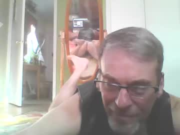Longbowrider555 Chaturbate stream image from December 27, 2024