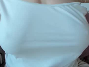 Palaustudio Chaturbate stream image from December 27, 2024