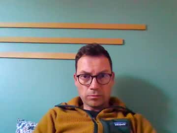 Pchittt Chaturbate stream image from December 27, 2024