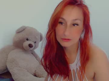 Skarlett2072 Chaturbate stream image from December 27, 2024