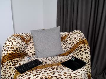 Asian_Bigsex Chaturbate stream image from December 27, 2024