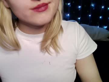 Cherchez_1a_Femme Chaturbate stream image from December 27, 2024
