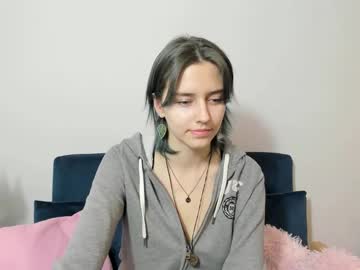 Juicynatalie Chaturbate stream image from December 27, 2024