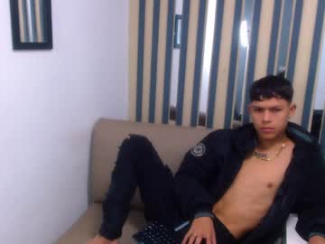 Levis_Montes Chaturbate stream image from December 27, 2024